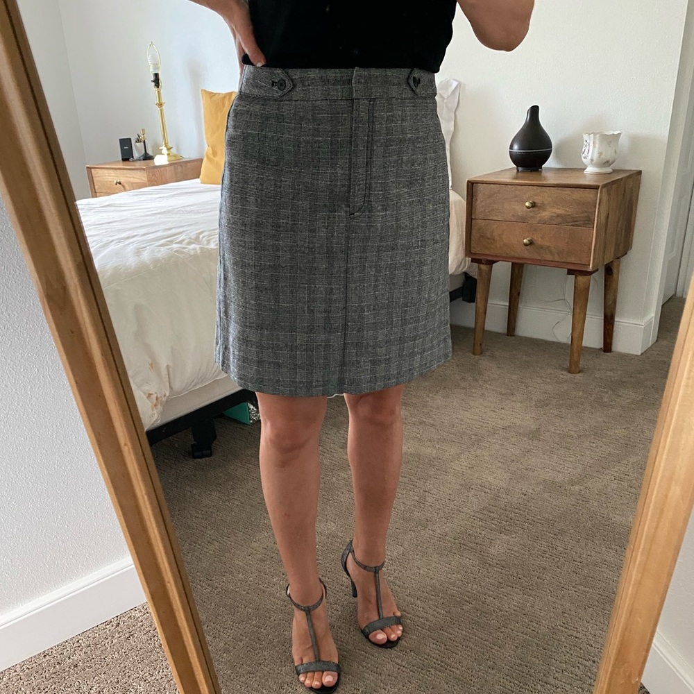 Banana Republic skirt size 0 (XS) brand new!